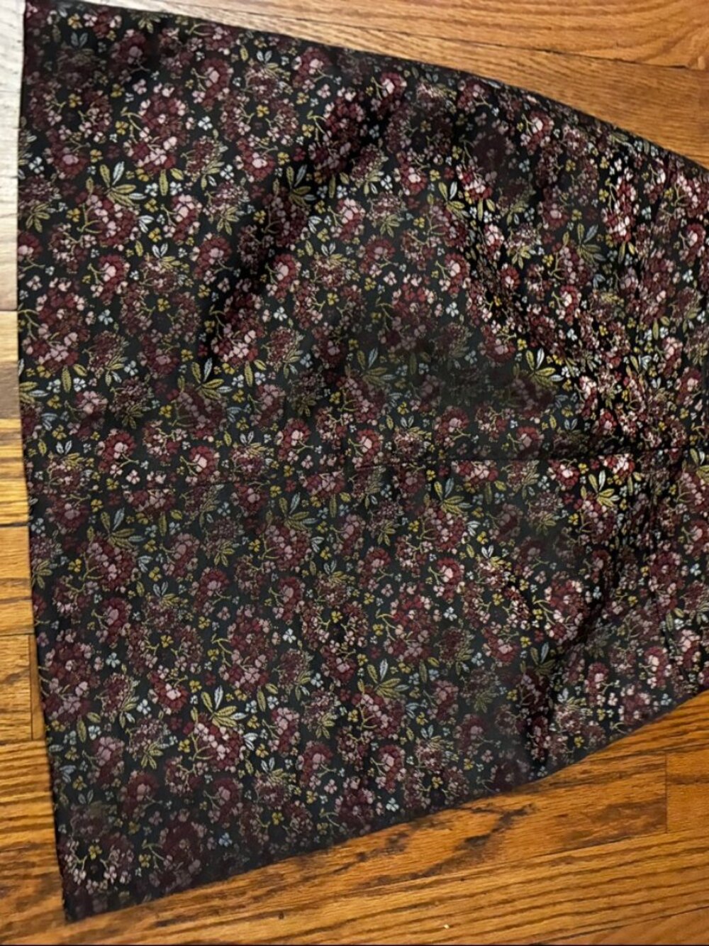 LOFT Floral Jacquard Mini Skirt Size 00